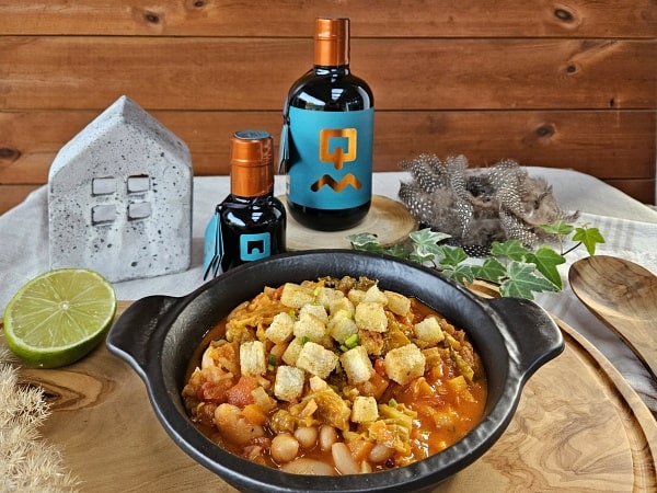 Tradiční toskánská polévka Ribollita